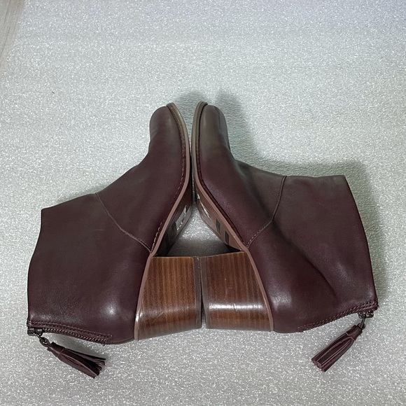 TOMS Womens Leila Oxblood Red leather boot bootie Carpe Diem 7.5 Tassel - Picture 4 of 12